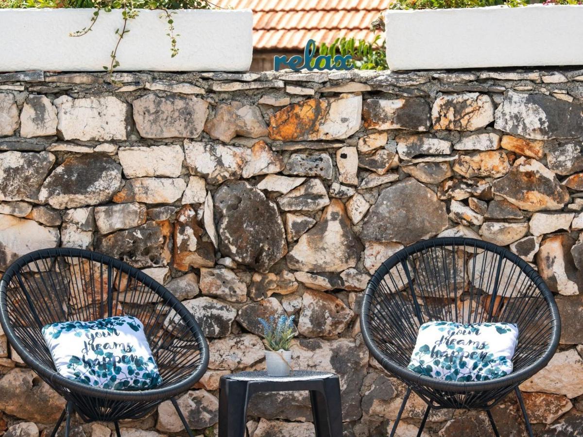 Chic Holiday Home In Marina With Private Swimming Pool Exterior foto